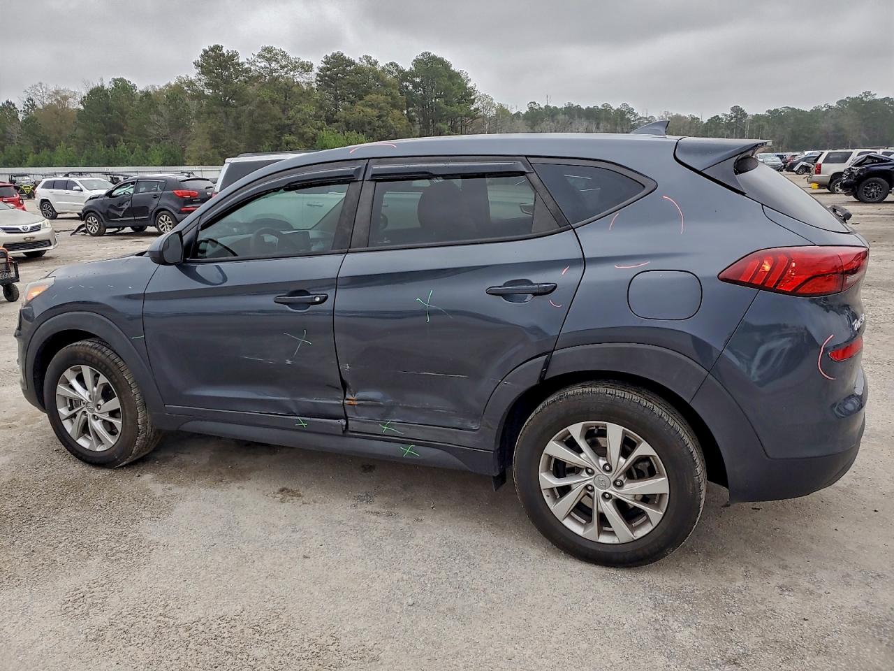 HYUNDAI TUCSON SE