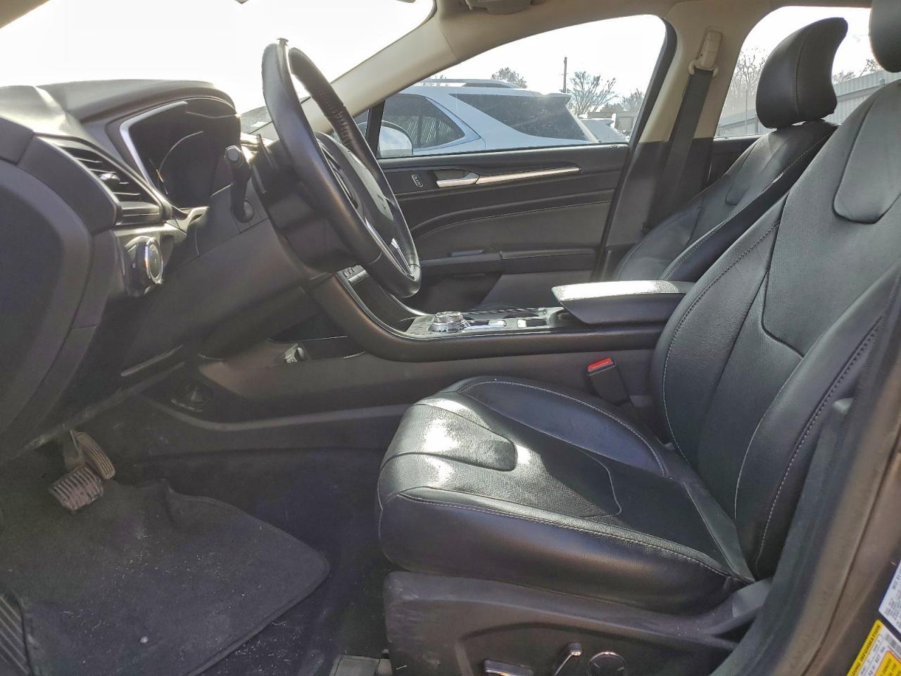 FORD FUSION TITANIUM