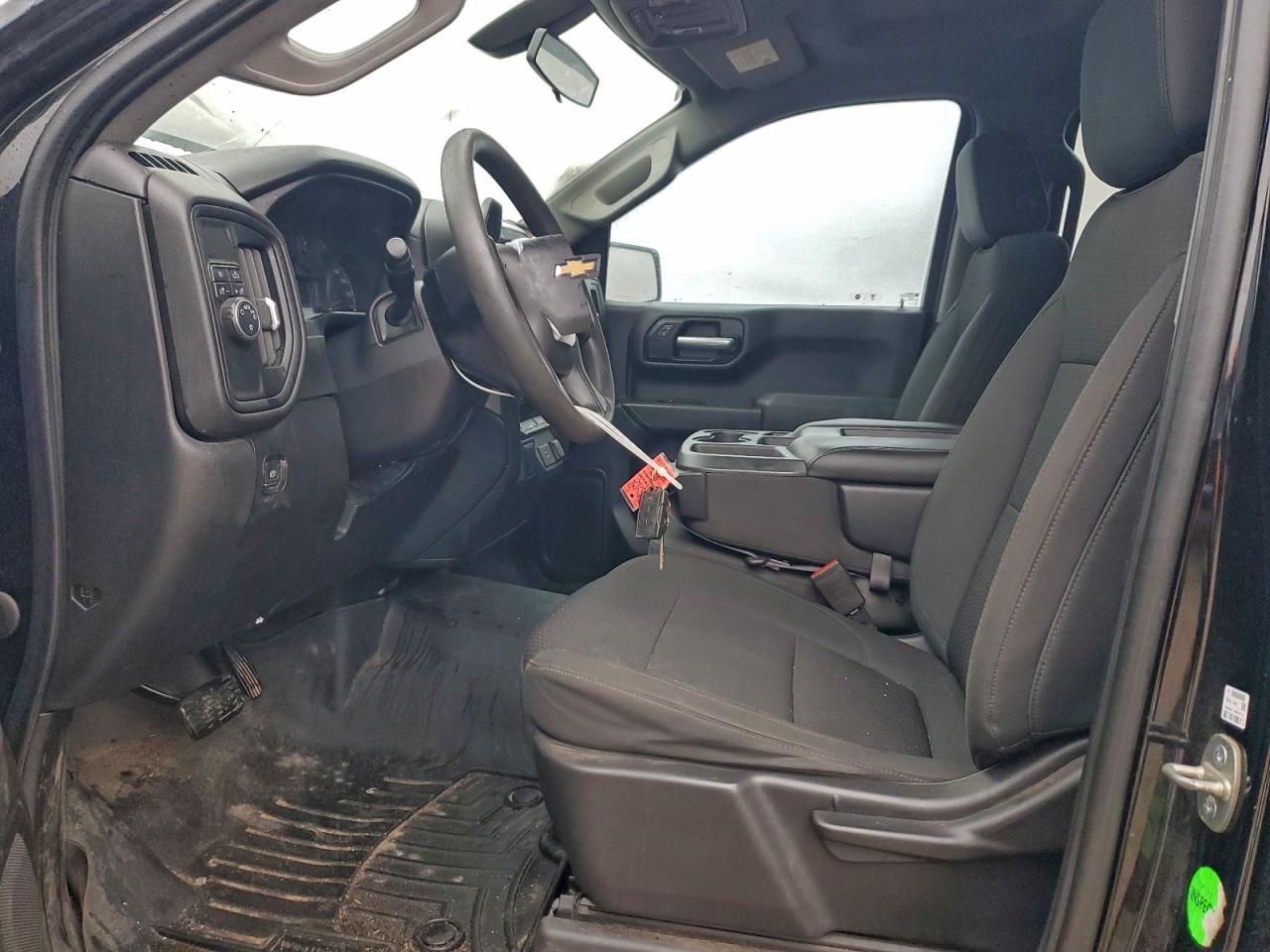 CHEVROLET SILVERADO C1500 CUSTOM