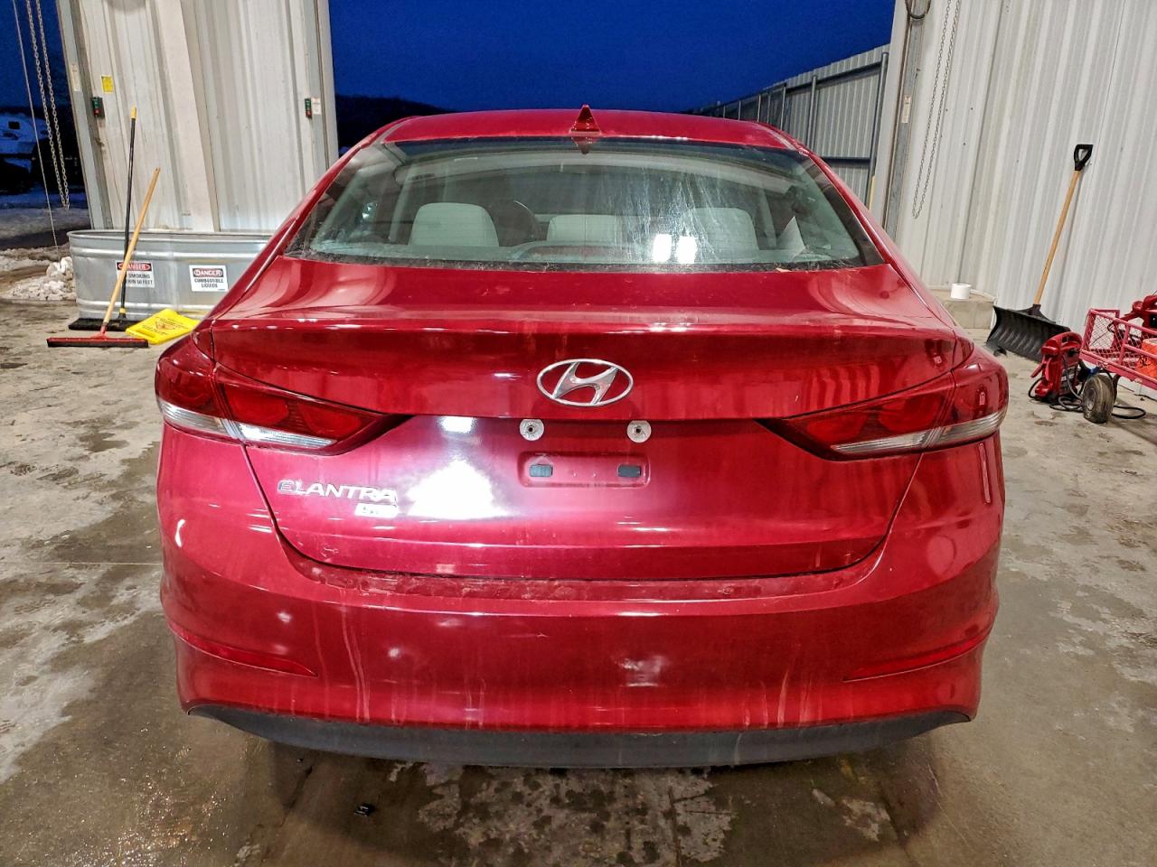 Lot #3318985936 2017 HYUNDAI ELANTRA SE