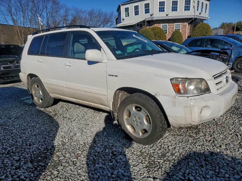2005 TOYOTA HIGHLANDER #3311485256