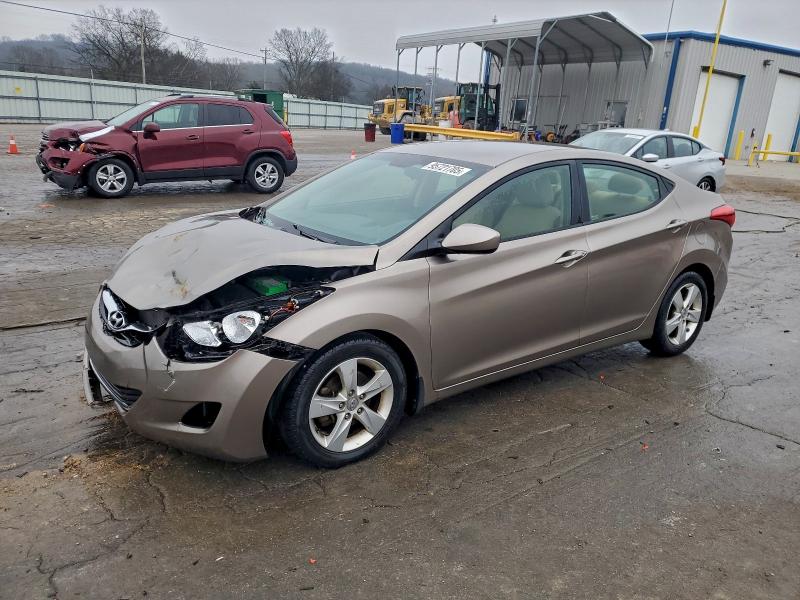 2013 HYUNDAI ELANTRA GL #3308408336