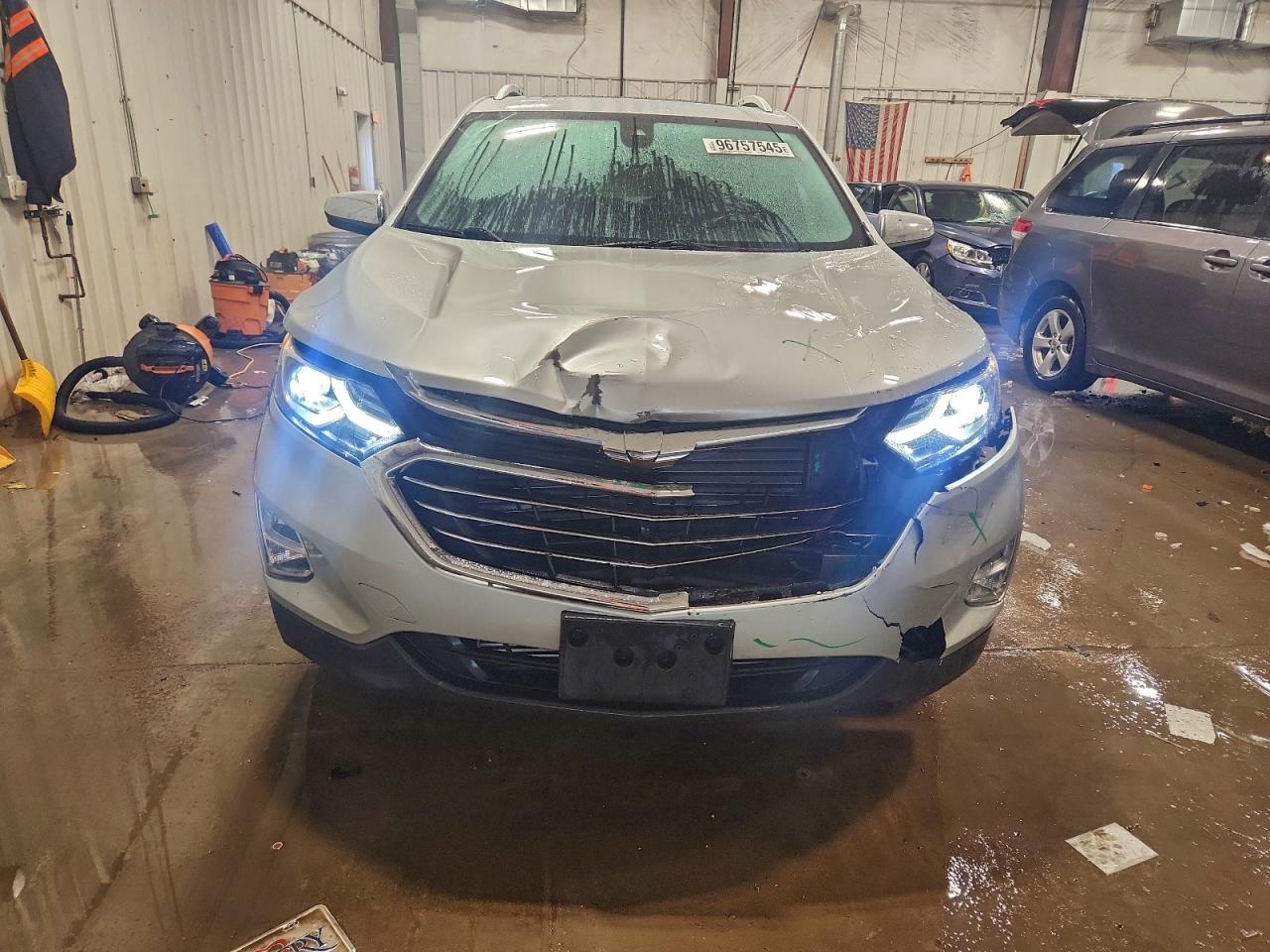 CHEVROLET EQUINOX PREMIER