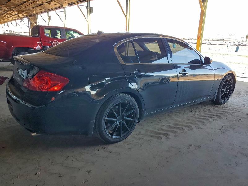 2015 INFINITI Q40 #3316065252