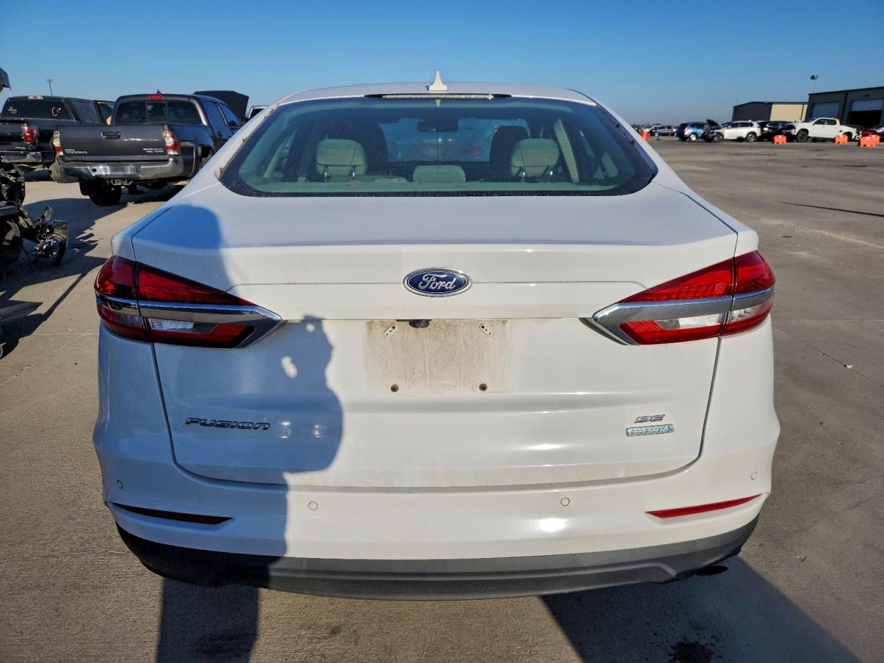 FORD FUSION SE