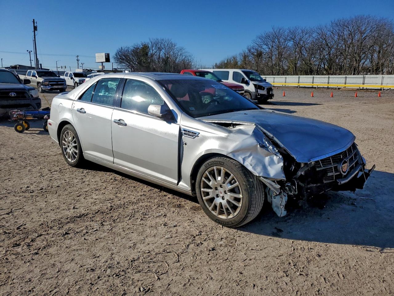 CADILLAC STS LUXURY PERFORMANCE