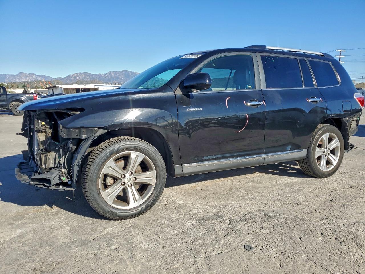 TOYOTA HIGHLANDER LIMITED