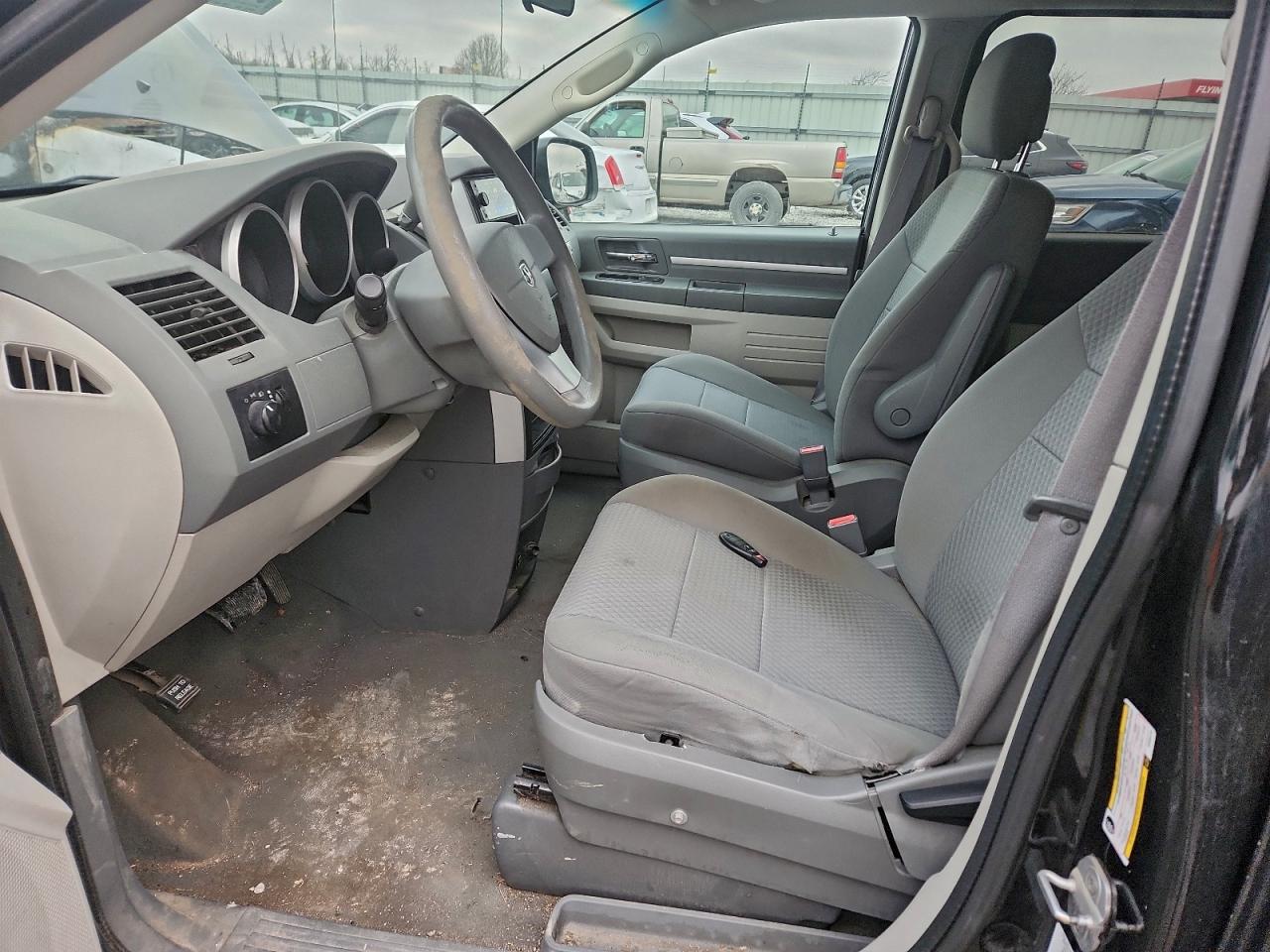 DODGE GRAND CARAVAN SE