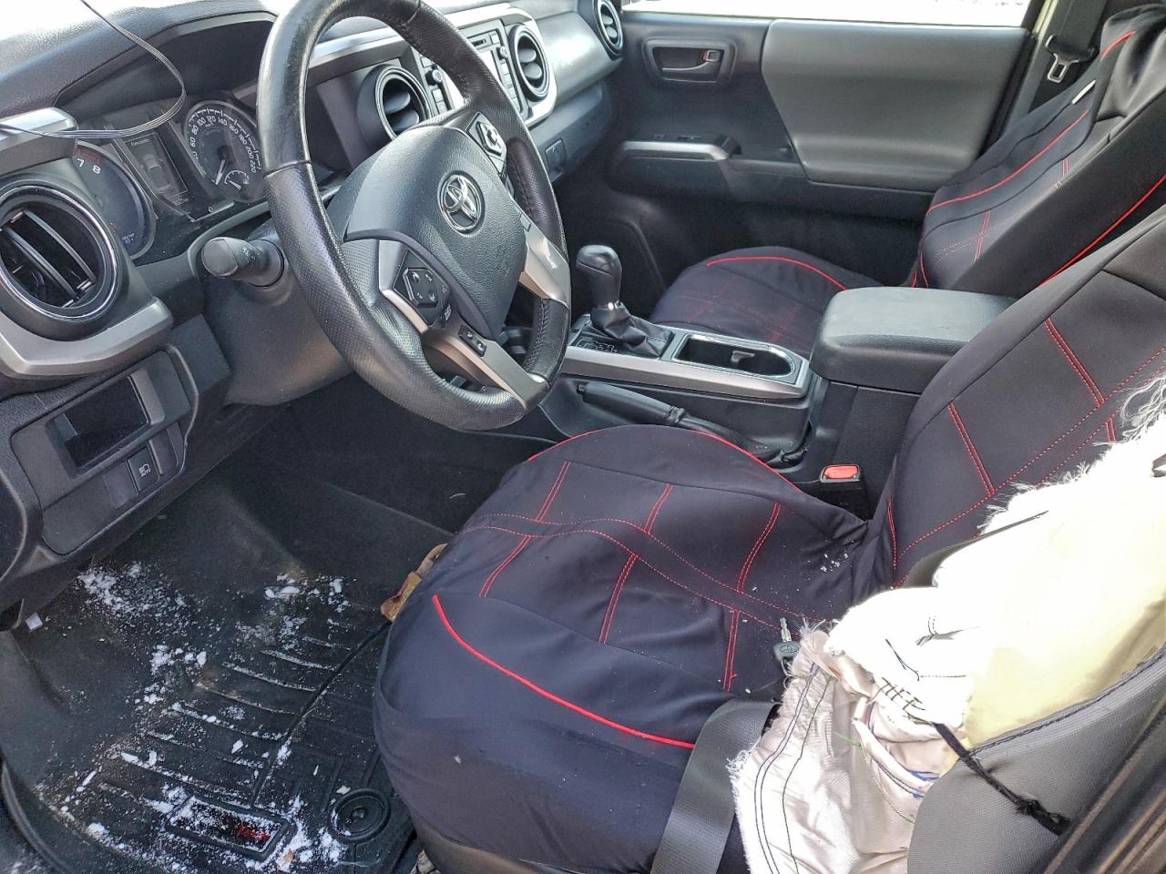 TOYOTA TACOMA ACCESS CAB