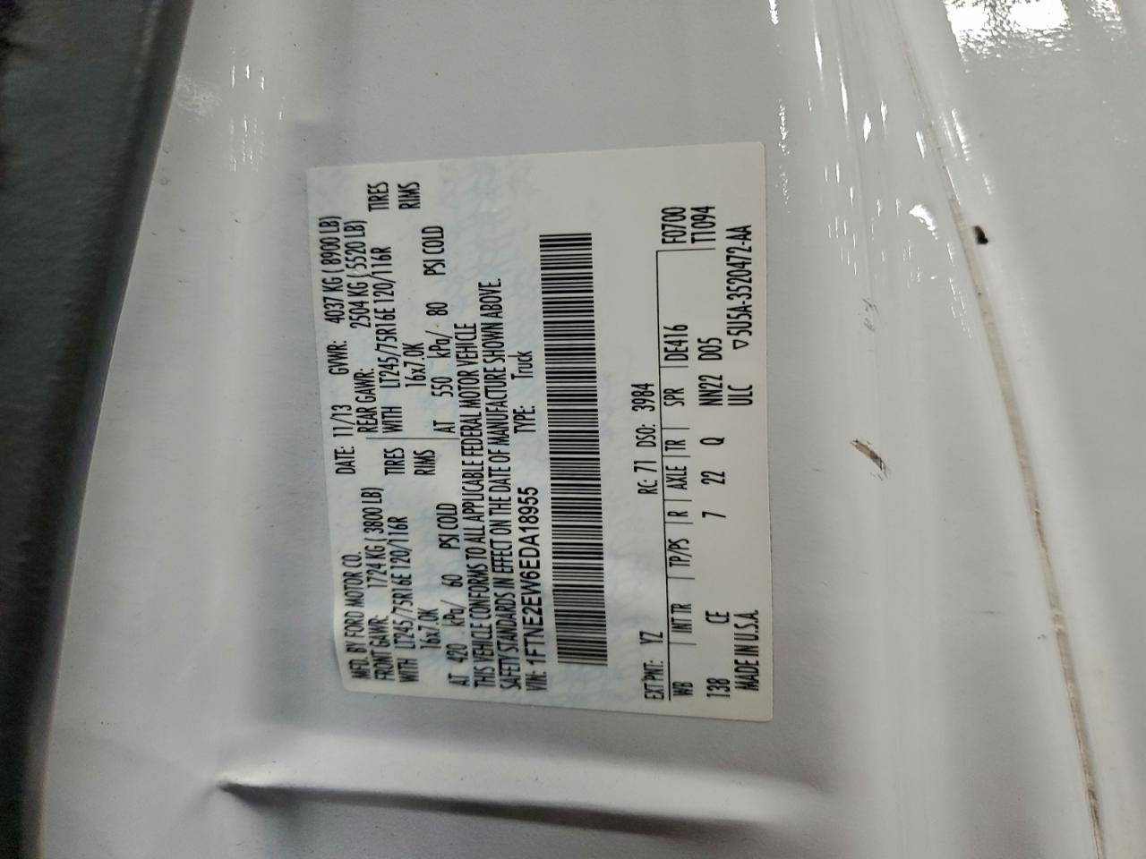 FORD ECONOLINE E250 VAN