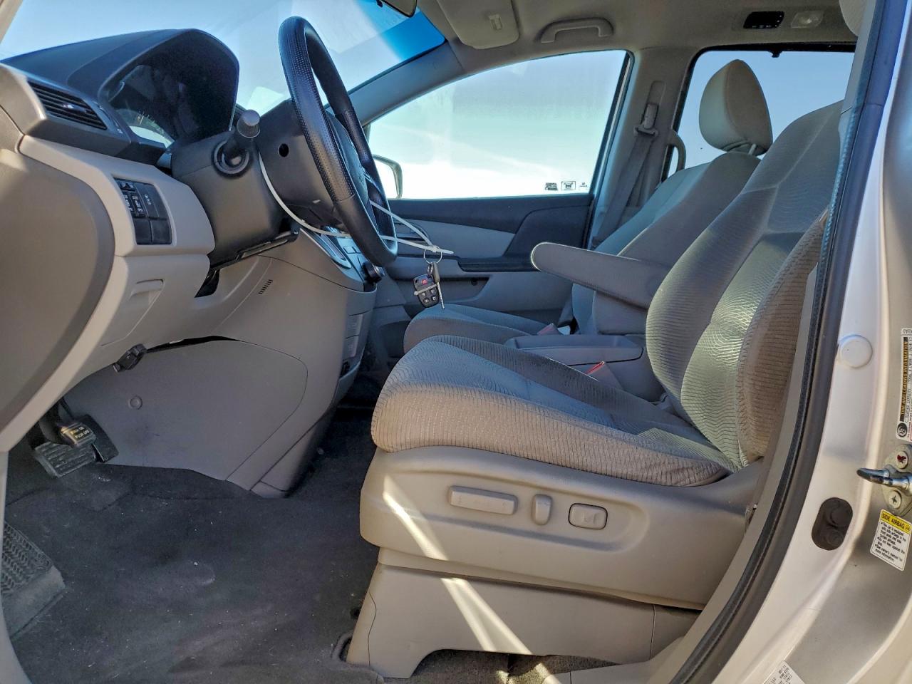 Lot #3302891891 2011 HONDA ODYSSEY EX