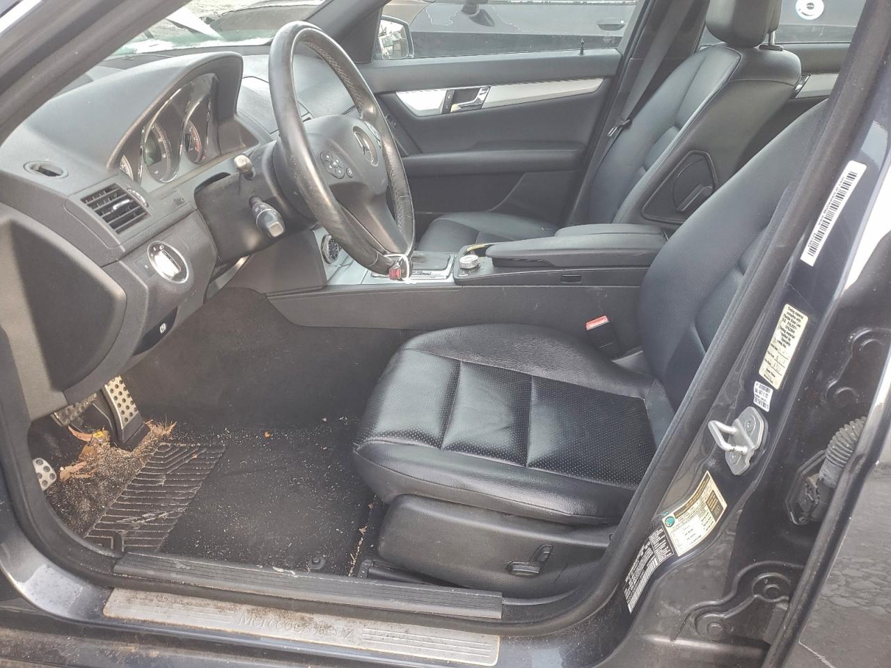 MERCEDES-BENZ C-CLASS 300