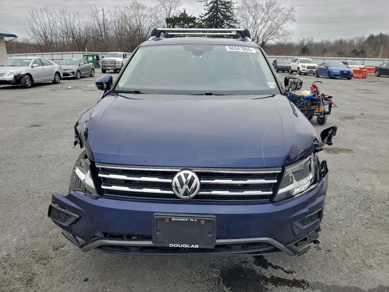 2021 VOLKSWAGEN TIGUAN SE #3317908935
