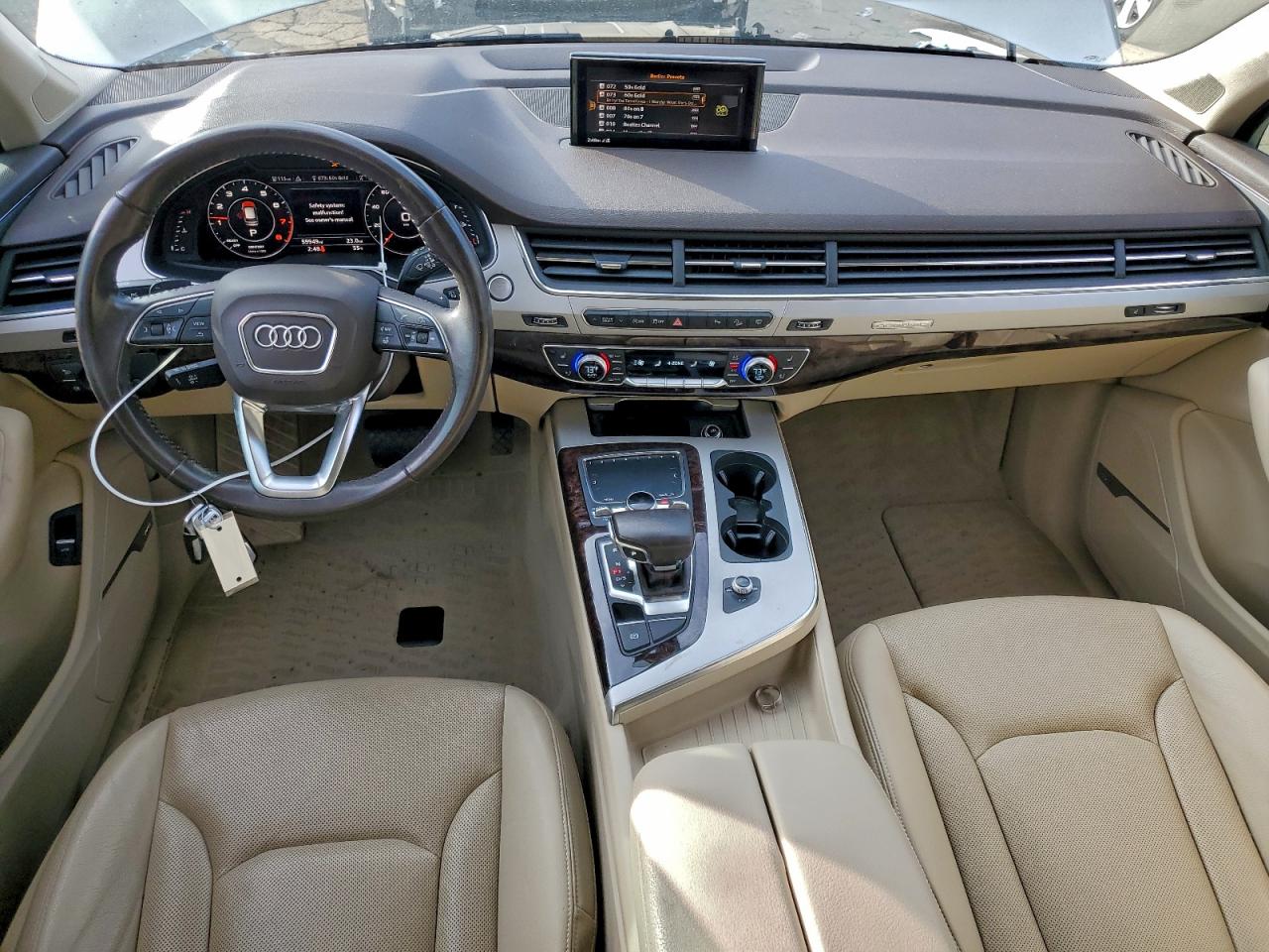 AUDI Q7 PREMIUM PLUS