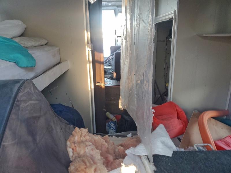 1974 SKIPPERLINER HOUSEBOAT #3305330340