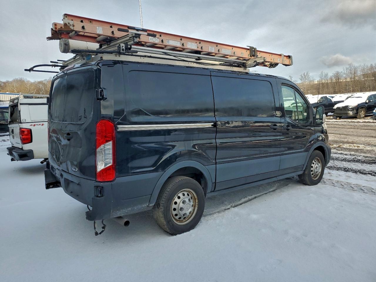 FORD TRANSIT T-150