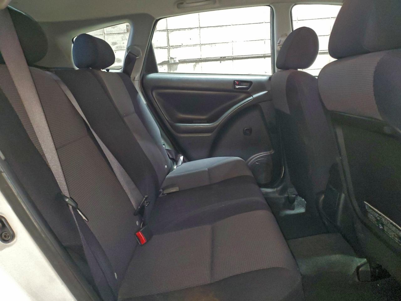 Lot #3305313316 2006 PONTIAC VIBE