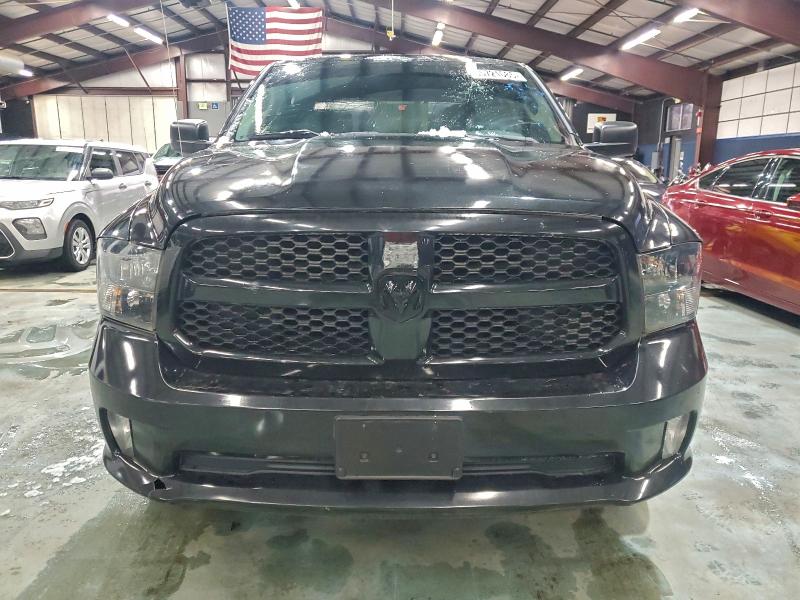 2017 RAM 1500 ST #3304634952