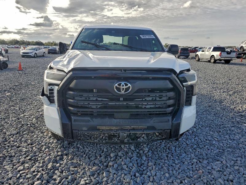 2025 TOYOTA TUNDRA DOU #3310440324