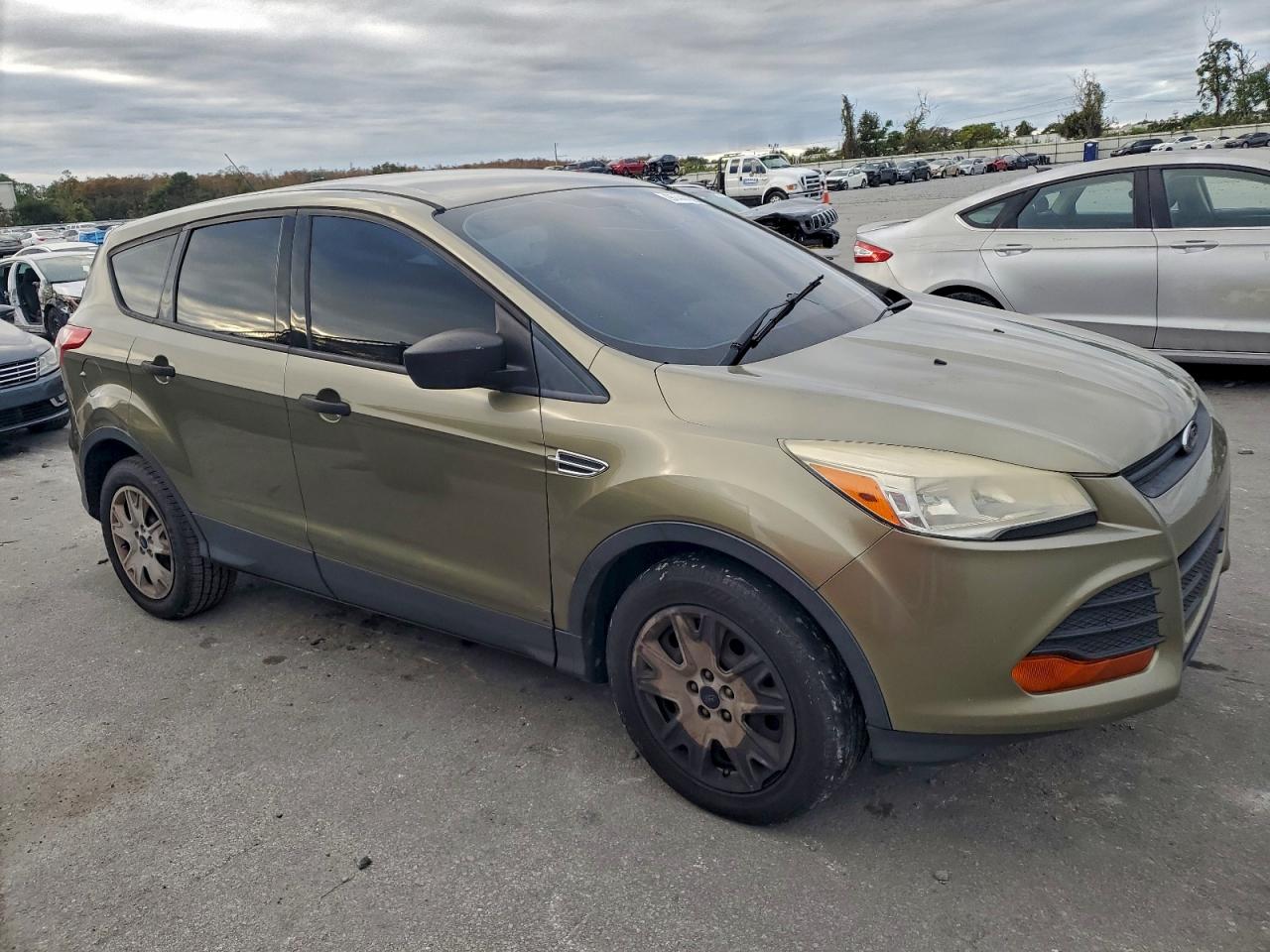 Lot #3317728097 2013 FORD ESCAPE S