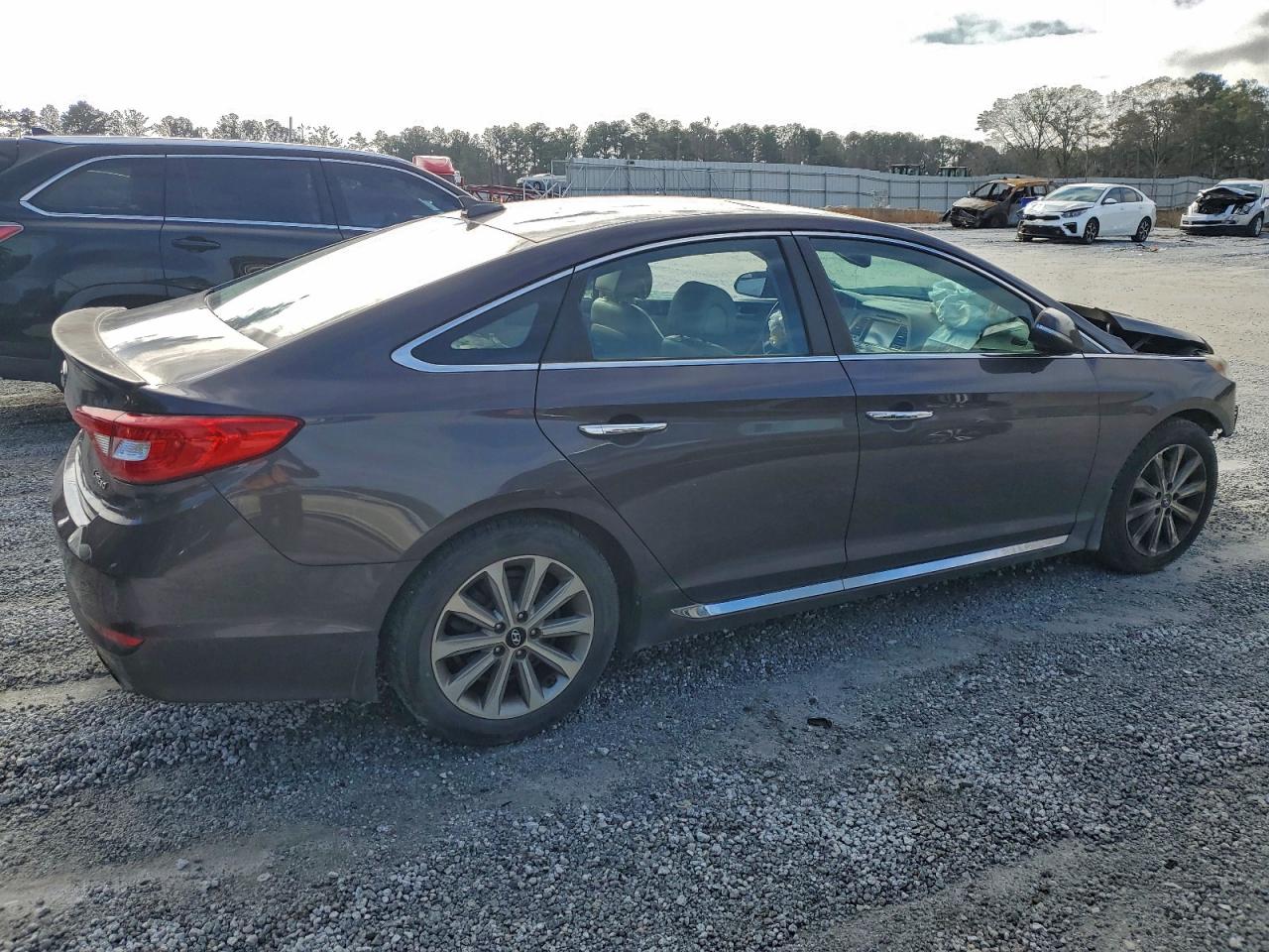 HYUNDAI SONATA SPORT
