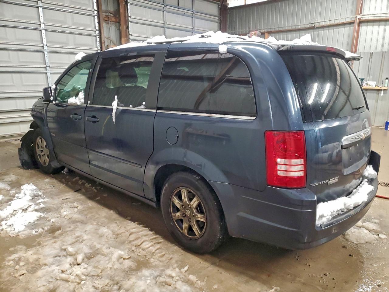 Lot #3315988135 2008 CHRYSLER TOWN & COU