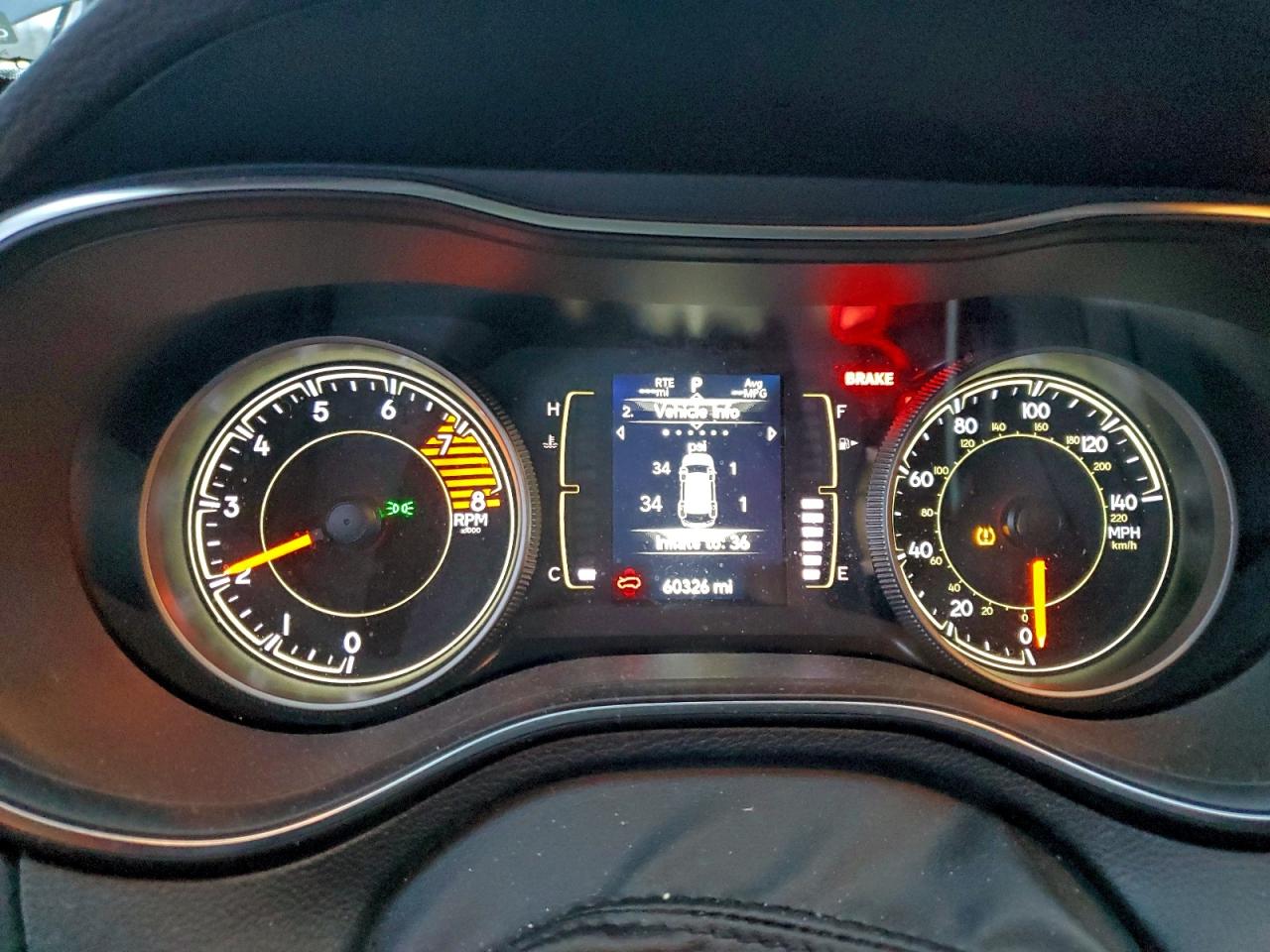 JEEP GRAND CHEROKEE LATITUDE PLUS