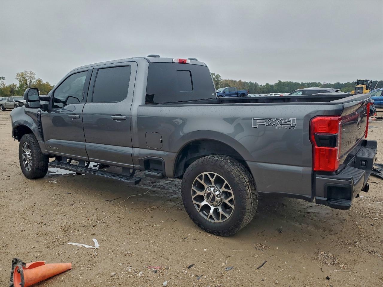 FORD F-250 SUPER DUTY