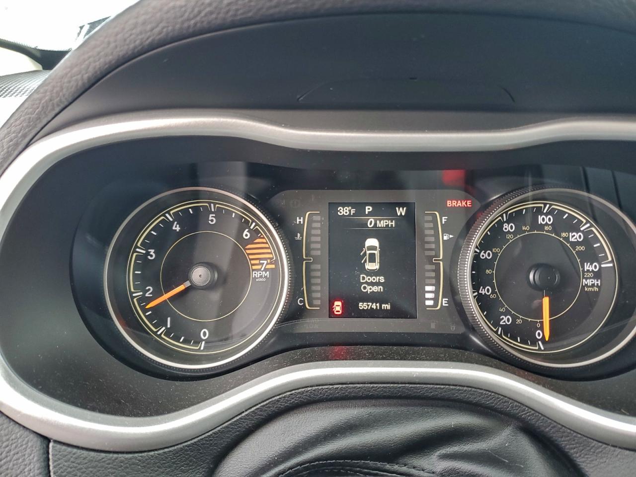 JEEP GRAND CHEROKEE LATITUDE PLUS