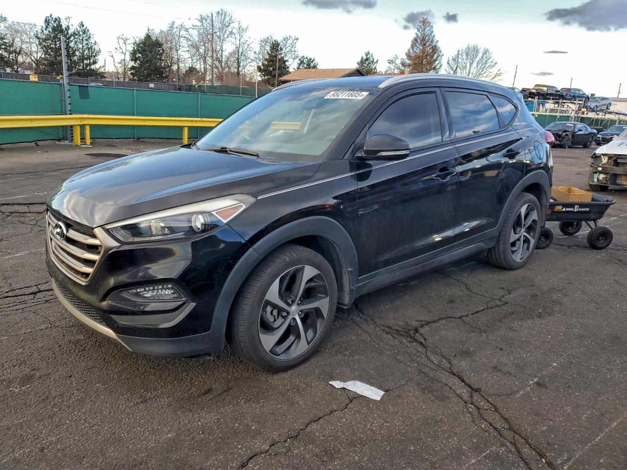 Lot #3302861891 2016 HYUNDAI TUCSON LIM
