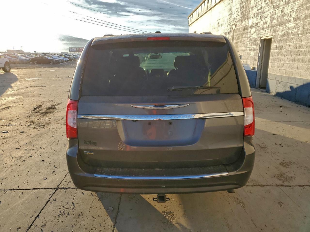 CHRYSLER TOWN & COUNTRY TOURING