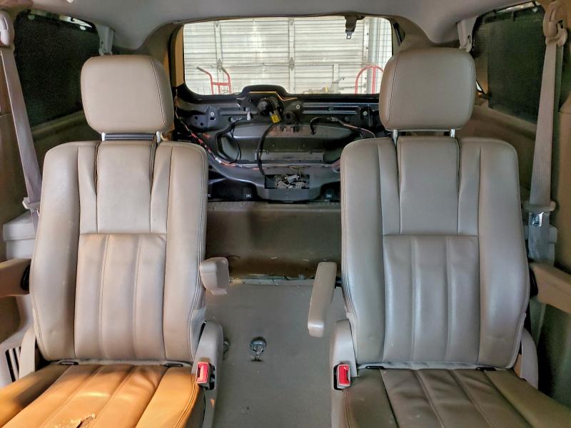 2014 CHRYSLER TOWN & COU #3304711925