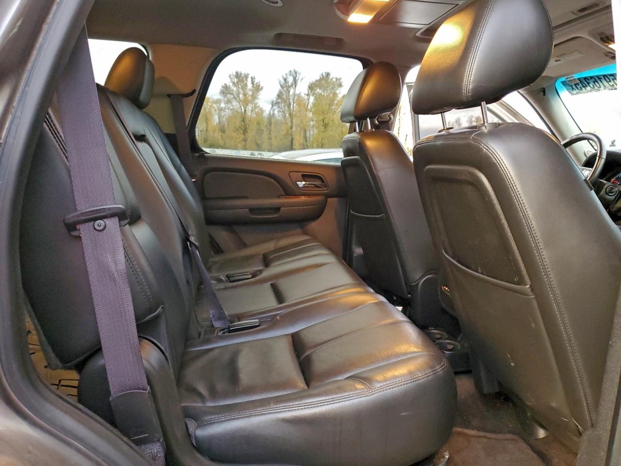 CHEVROLET TAHOE K1500 LT