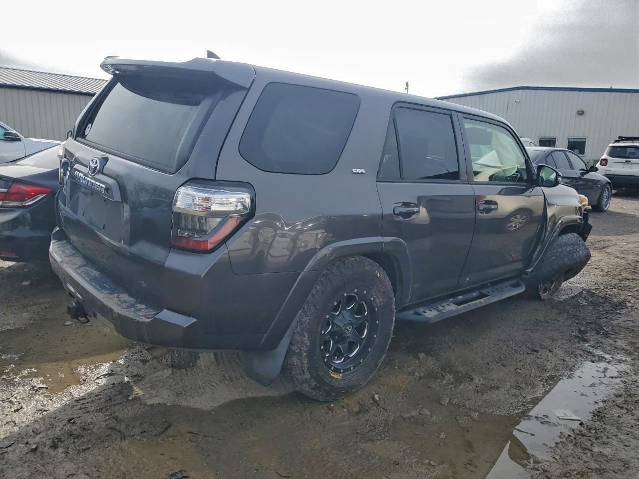 TOYOTA 4RUNNER SR5/SR5 PREMIUM