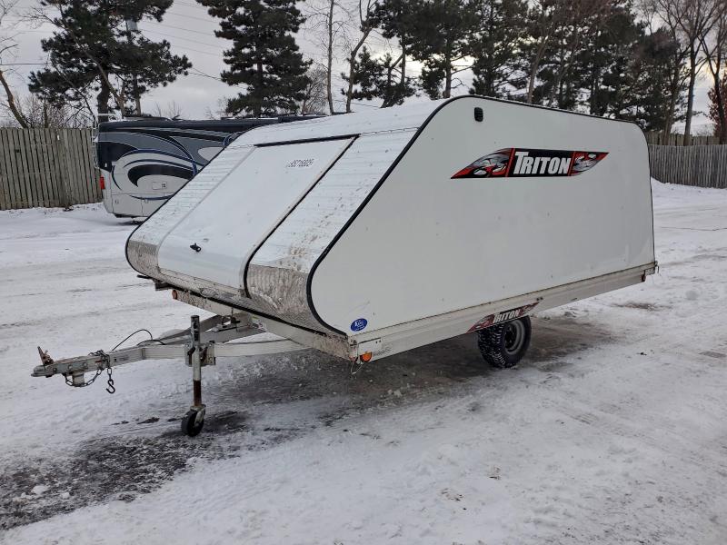 2019 TRITON ENCLOSED T #3302691029
