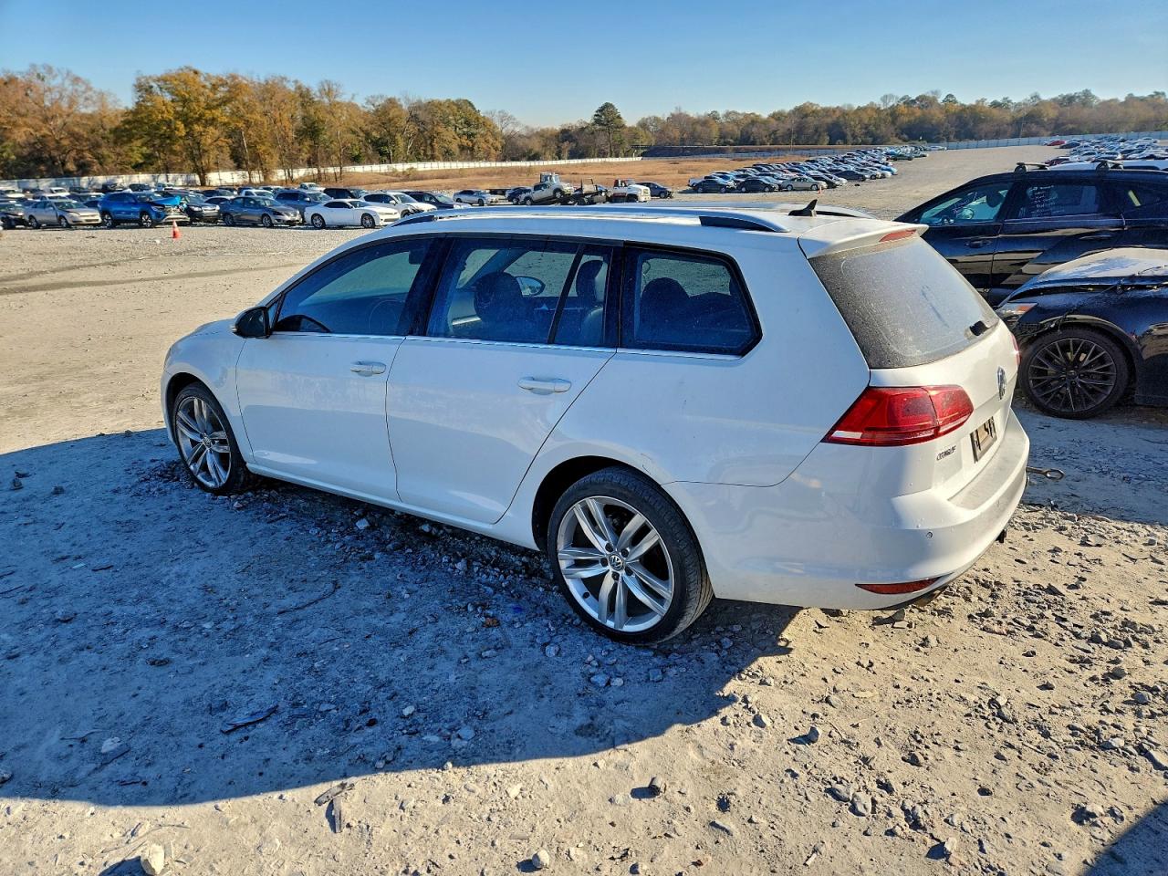 Lot #3316819405 2015 VOLKSWAGEN GOLF SPORT