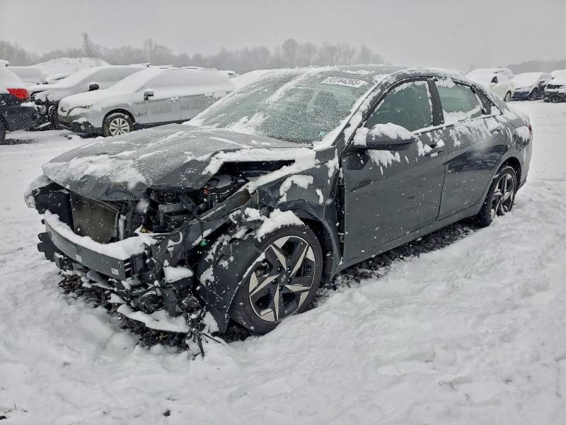 2023 HYUNDAI ELANTRA SE #3302723003