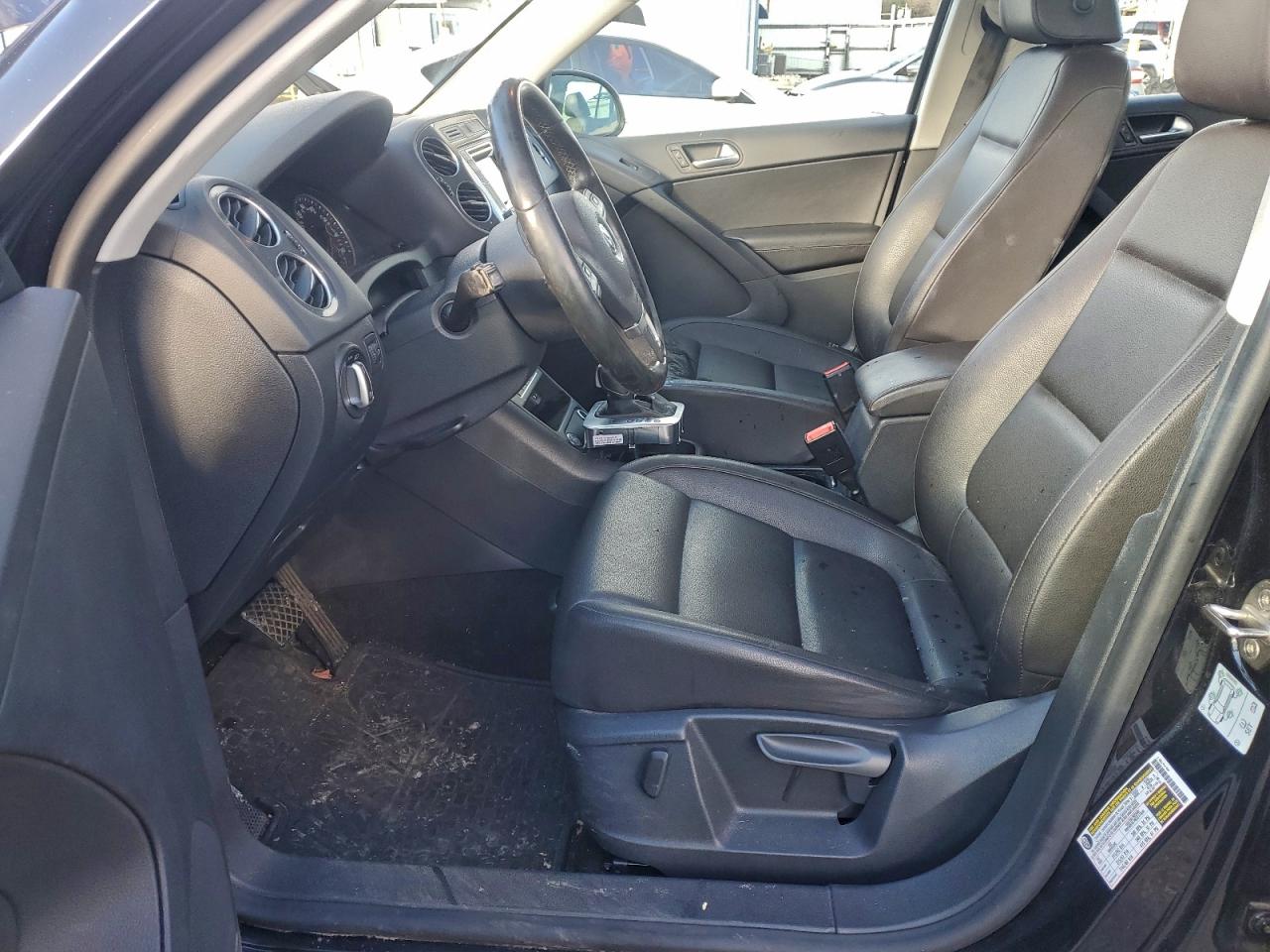 Lot #3318872978 2016 VOLKSWAGEN TIGUAN S