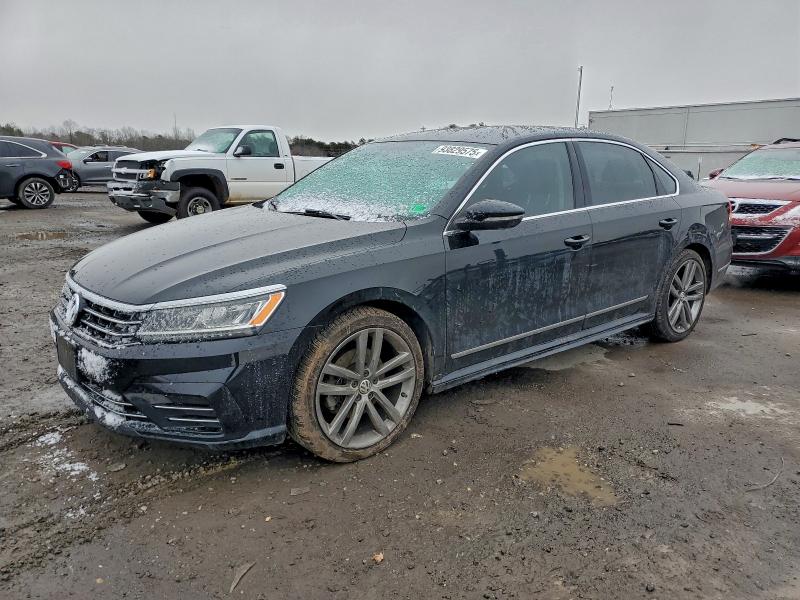 2016 VOLKSWAGEN PASSAT S #3309454971