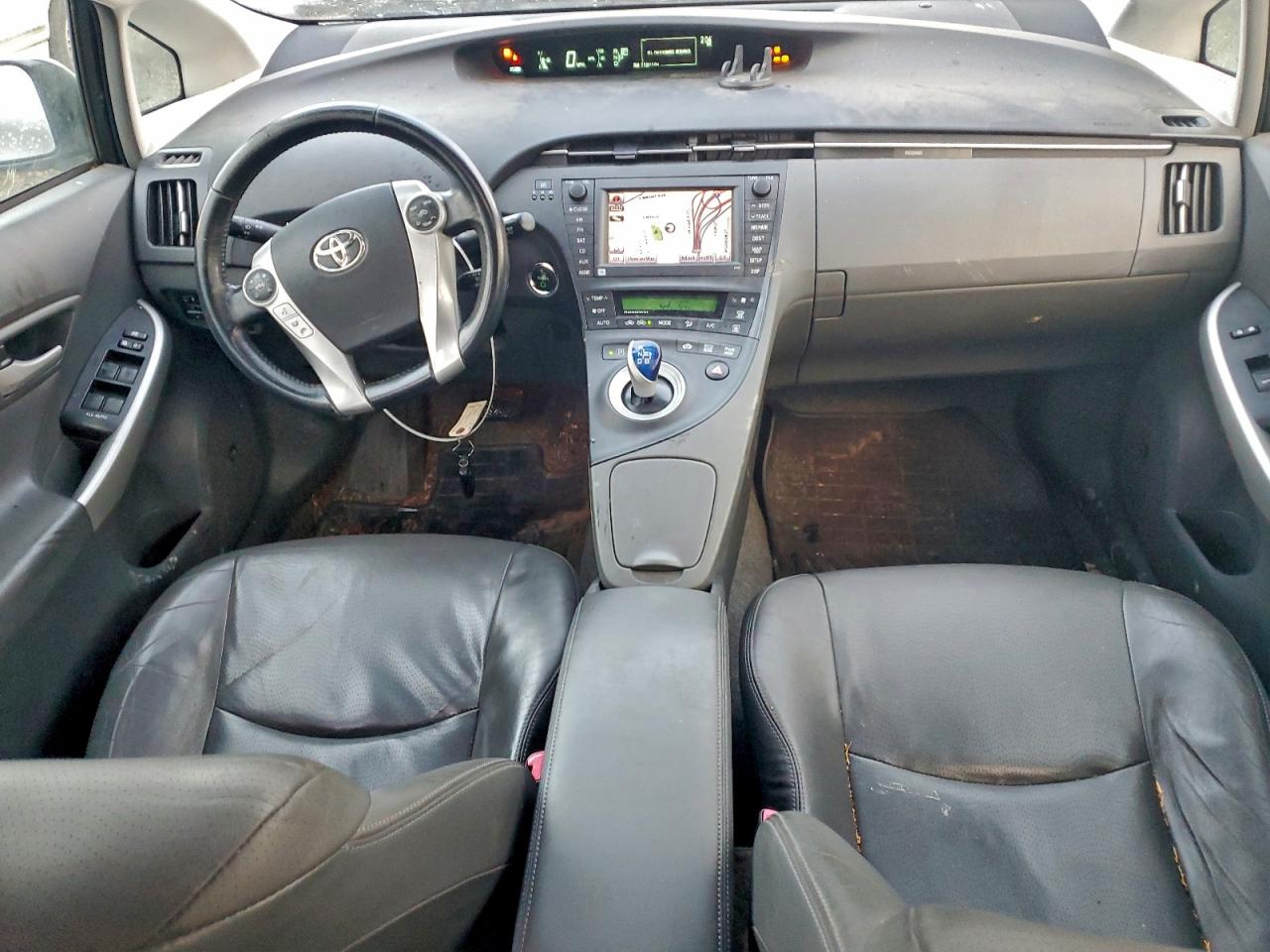 Lot #3318071387 2011 TOYOTA PRIUS