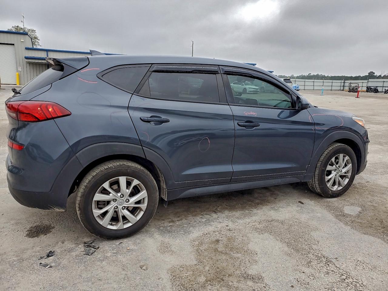 HYUNDAI TUCSON SE