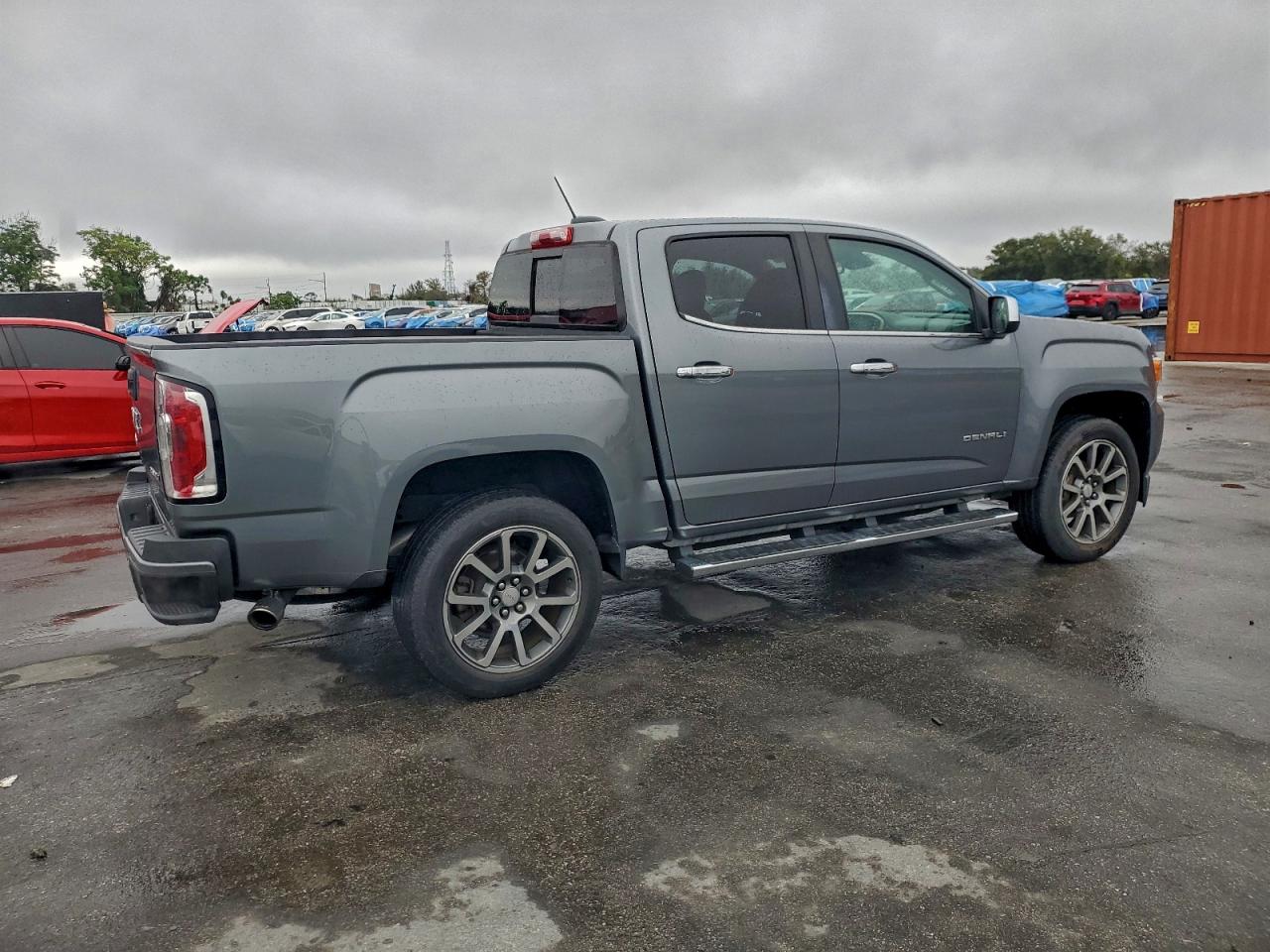 GMC CANYON DENALI