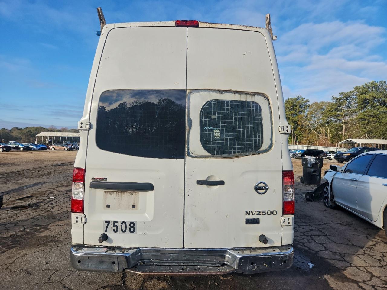 NISSAN NV2500 2500