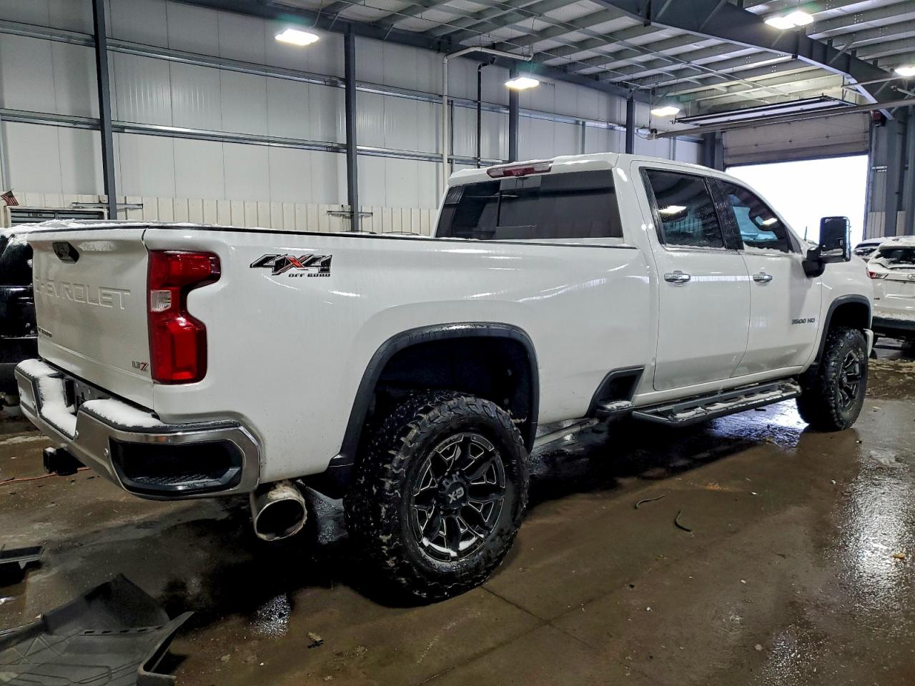 CHEVROLET SILVERADO K3500 LTZ