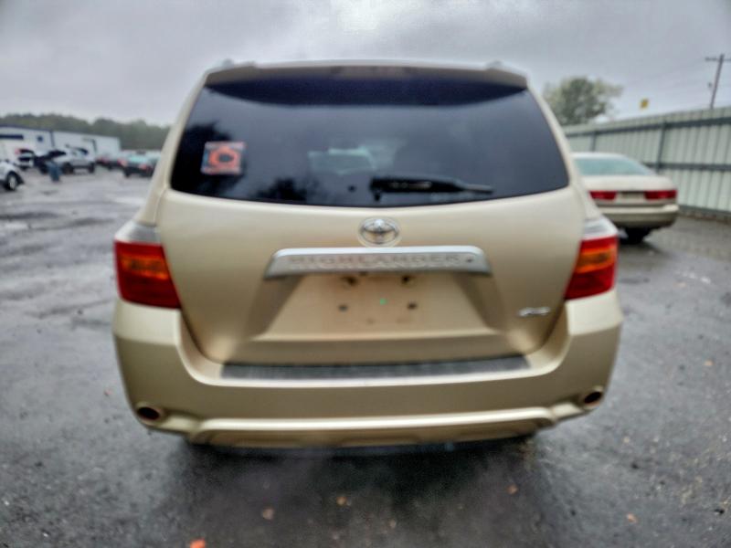 2010 TOYOTA HIGHLANDER #3304566469