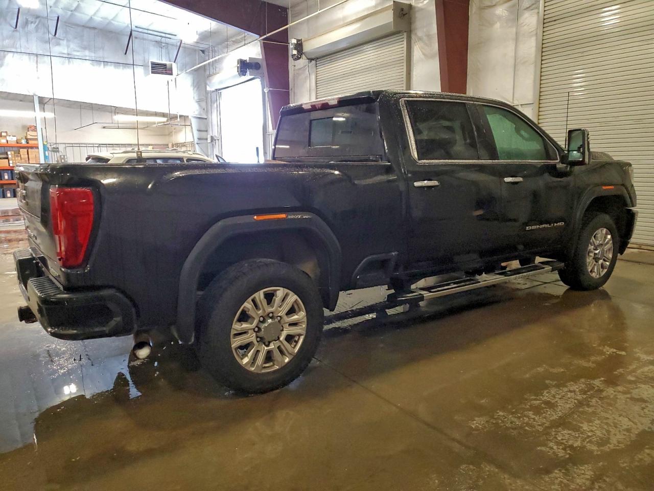 GMC SIERRA K2500 DENALI