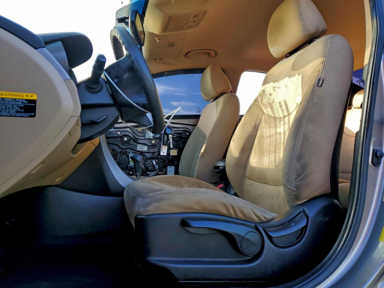 Lot #3315909137 2013 HYUNDAI ELANTRA GL