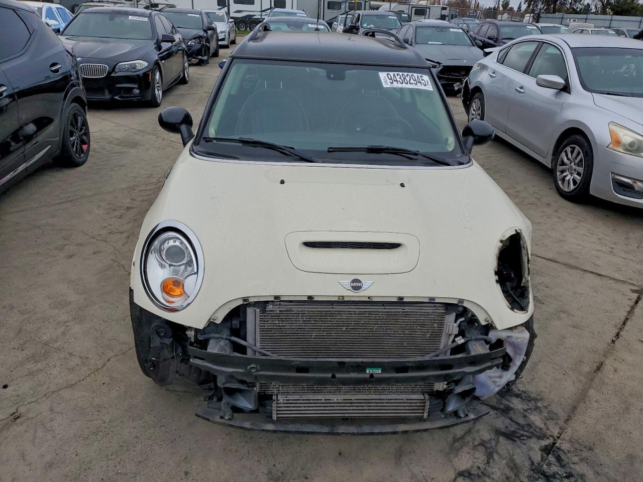 MINI COOPER S CLUBMAN