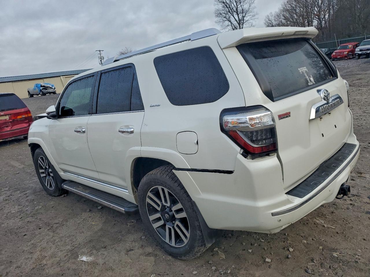 TOYOTA 4RUNNER SR5/SR5 PREMIUM