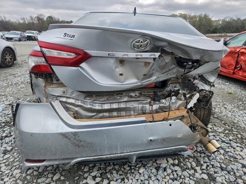 2018 TOYOTA CAMRY XSE #3315993088